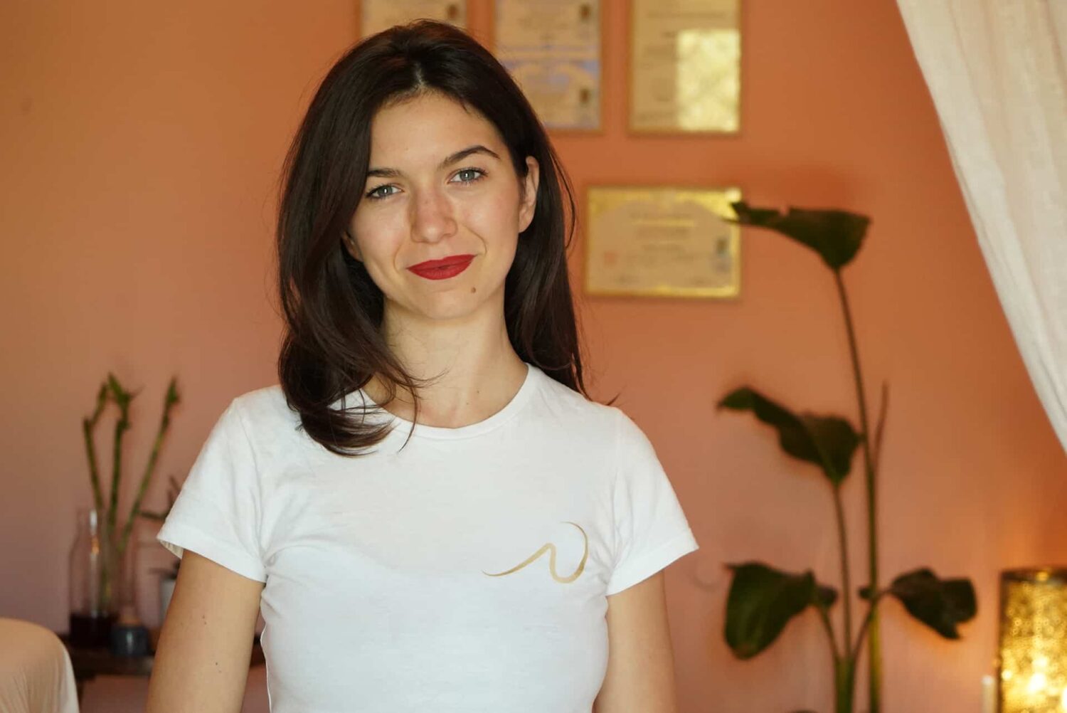 operatrice del benessere massaggi monika opoldova del team Niva studio benessere in zona porta di roma Nord